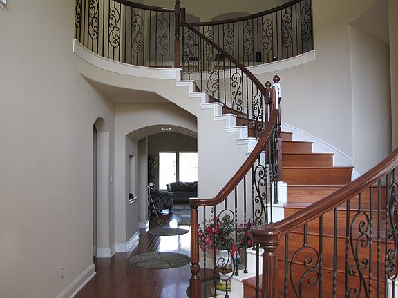 3rd image of 1606 Wallberry Way