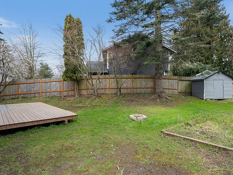5909 Glenwood Ave — Photo 4