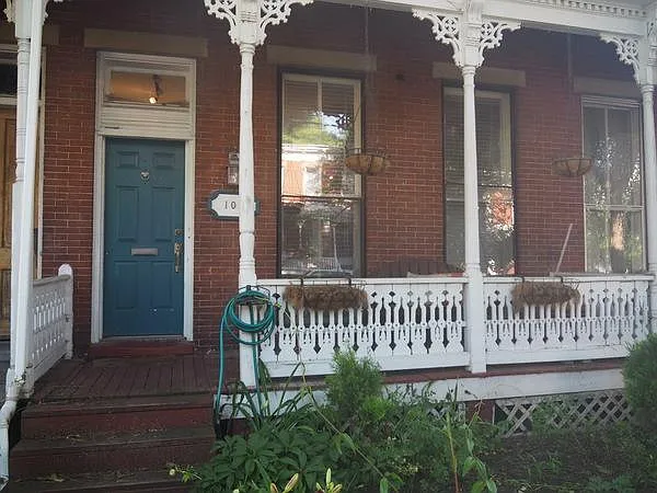 107 S Blvd — Photo 33