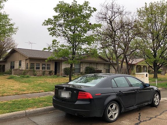 2nd image of 513 Colonial Dr