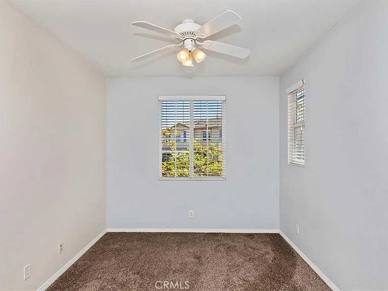 40174 Jaylene St — Photo 29