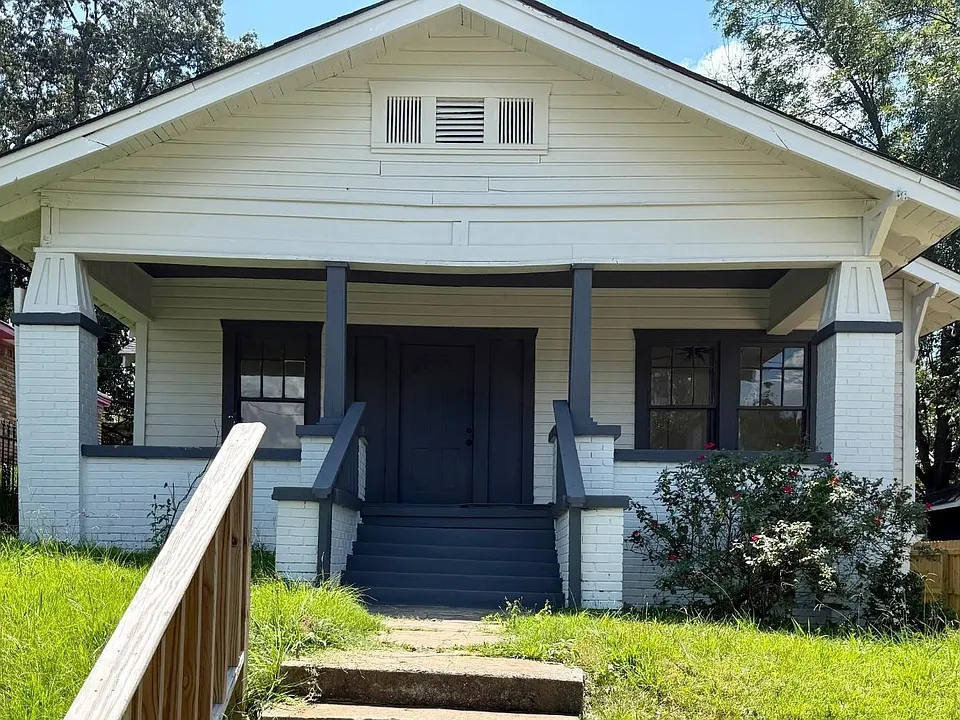 3409 17th Ave N