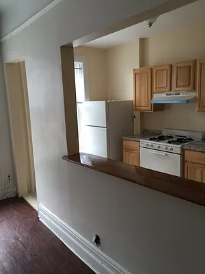 Rented by Alexander Bilu, LREB | media 48