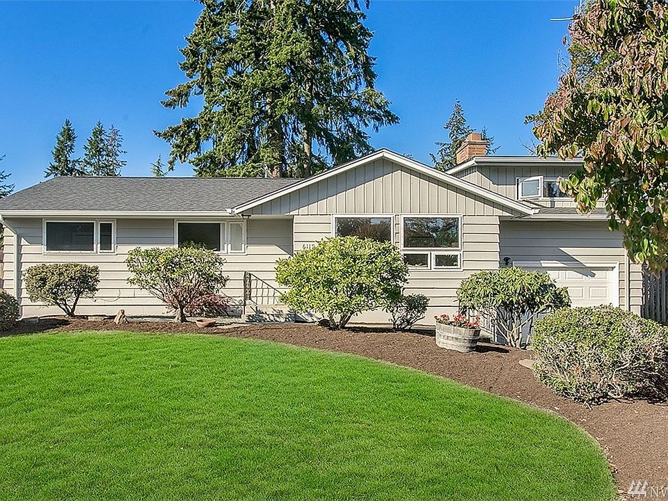 1st image of 6119 182nd St SW