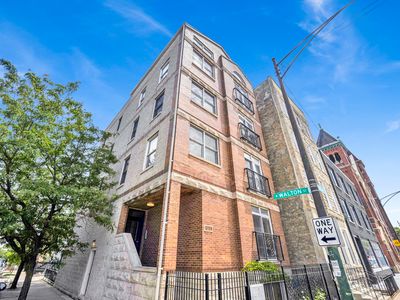 927 N Noble St APT 4, Chicago, IL, 60642