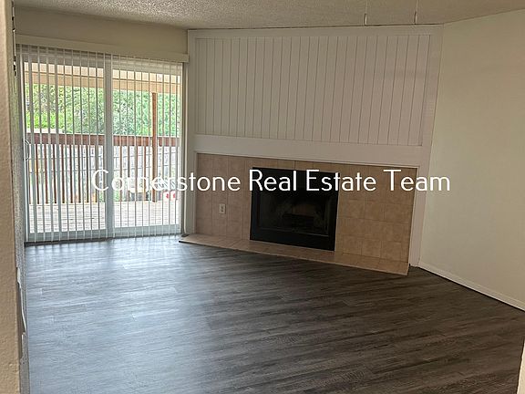 2nd image of 995 Holli Springs Ln #C