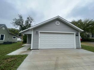 320 S Liberty St, Webb City, MO 64870