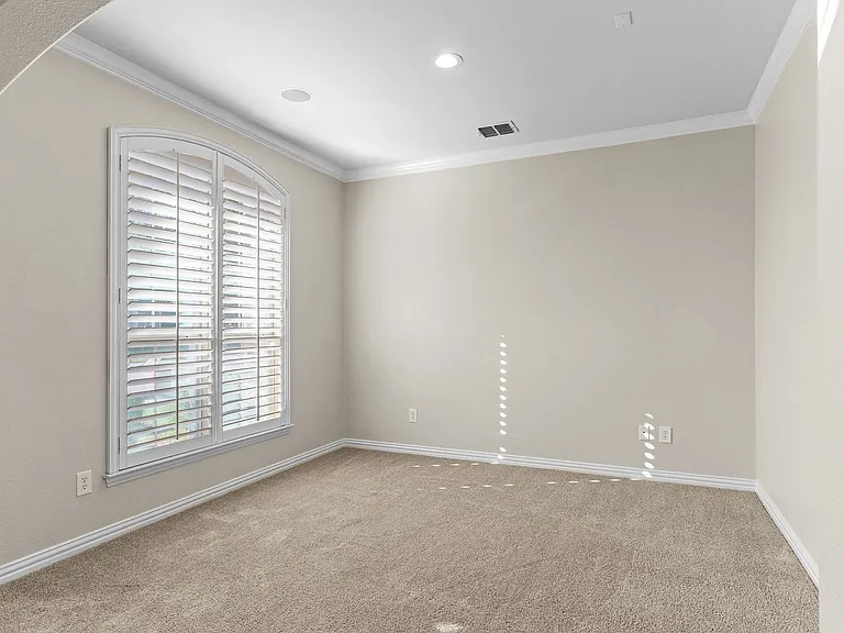 4542 Carraway Dr — Photo 8