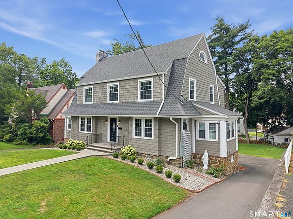 2nd image of 277 Lincoln Street