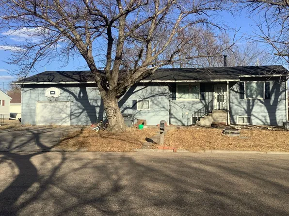 308 Western Ave, Minden, NE 68959