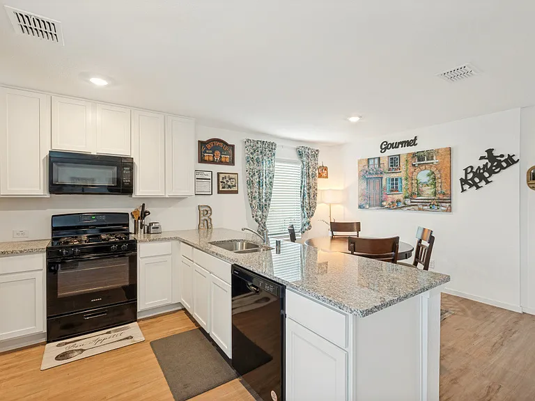 12037 Arabian Rd — Photo 7