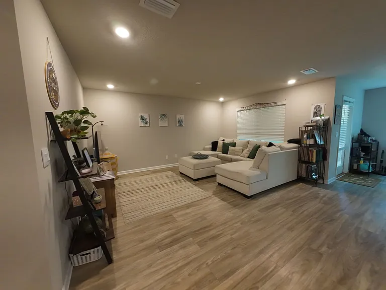 2496 Arbordale Loop — Photo 3
