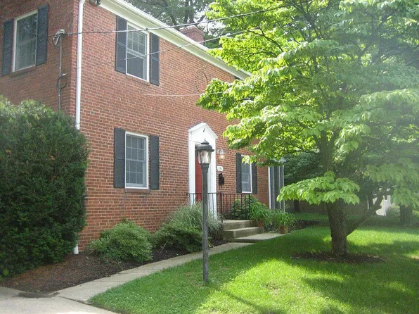 2351 Meridian St, Falls Church, VA 22046