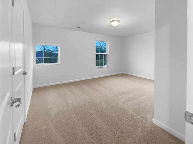 624 Stonebridge Ln — Photo 12