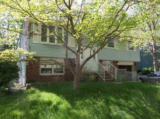 13 Franklin Dr, Somers Point, NJ