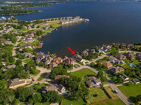 4th image of 7167 Kingston Cove Ln