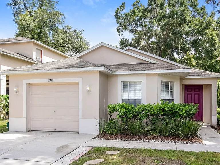 8713 Morrison Oaks Ct — Photo 1