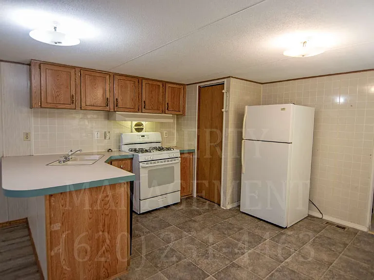 -28 Glendale Ave #3607 — Photo 10