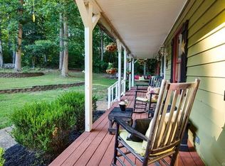 8207 Oxer Rd, North Chesterfield, VA 23235