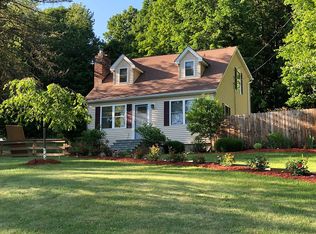 217 Diddell Rd, Poughkeepsie, NY 12603