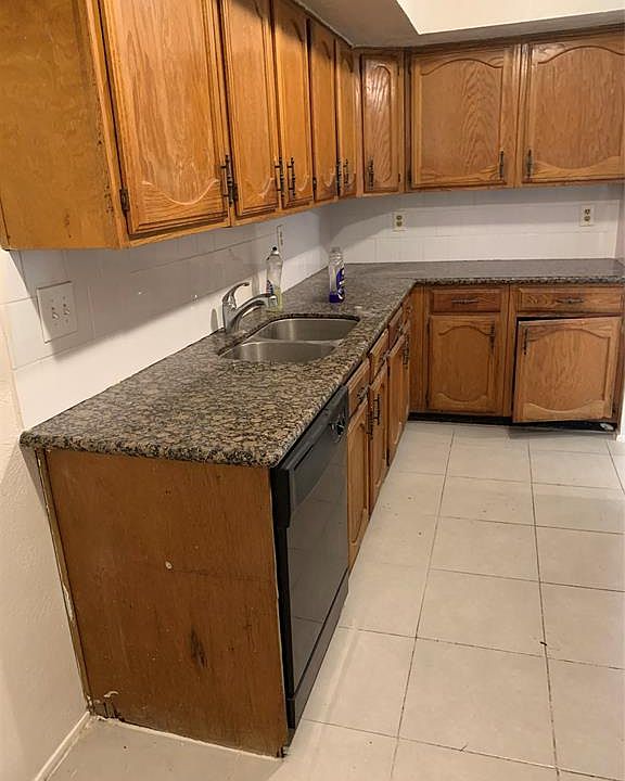 1st image of 15527 Fall Briar Dr