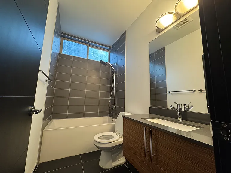 2nd floor bathroom
