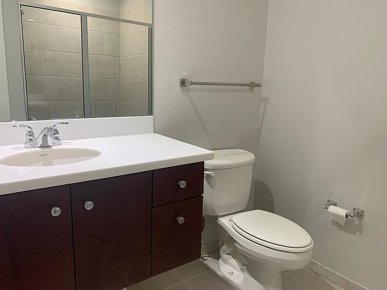 1208 E Kennedy Blvd #820 — Photo 8