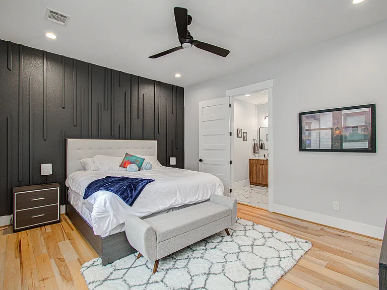 7016B Staffordshire St — Photo 15
