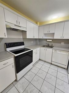 575 Oaks Ln #706, Pompano Beach, FL, 33069