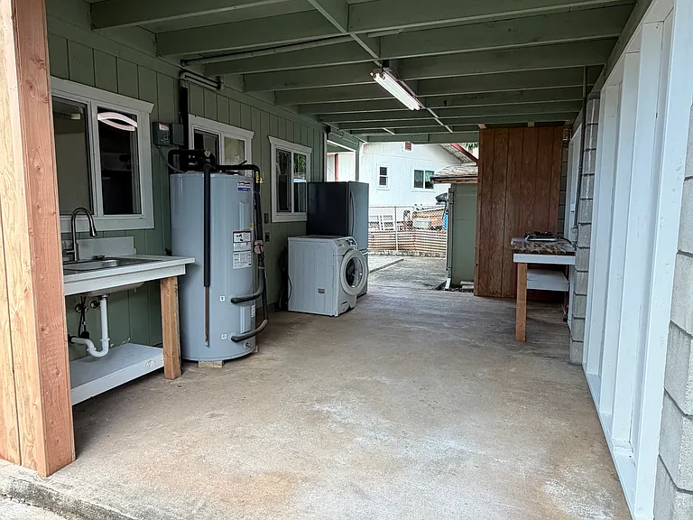 Keakula St — Photo 8