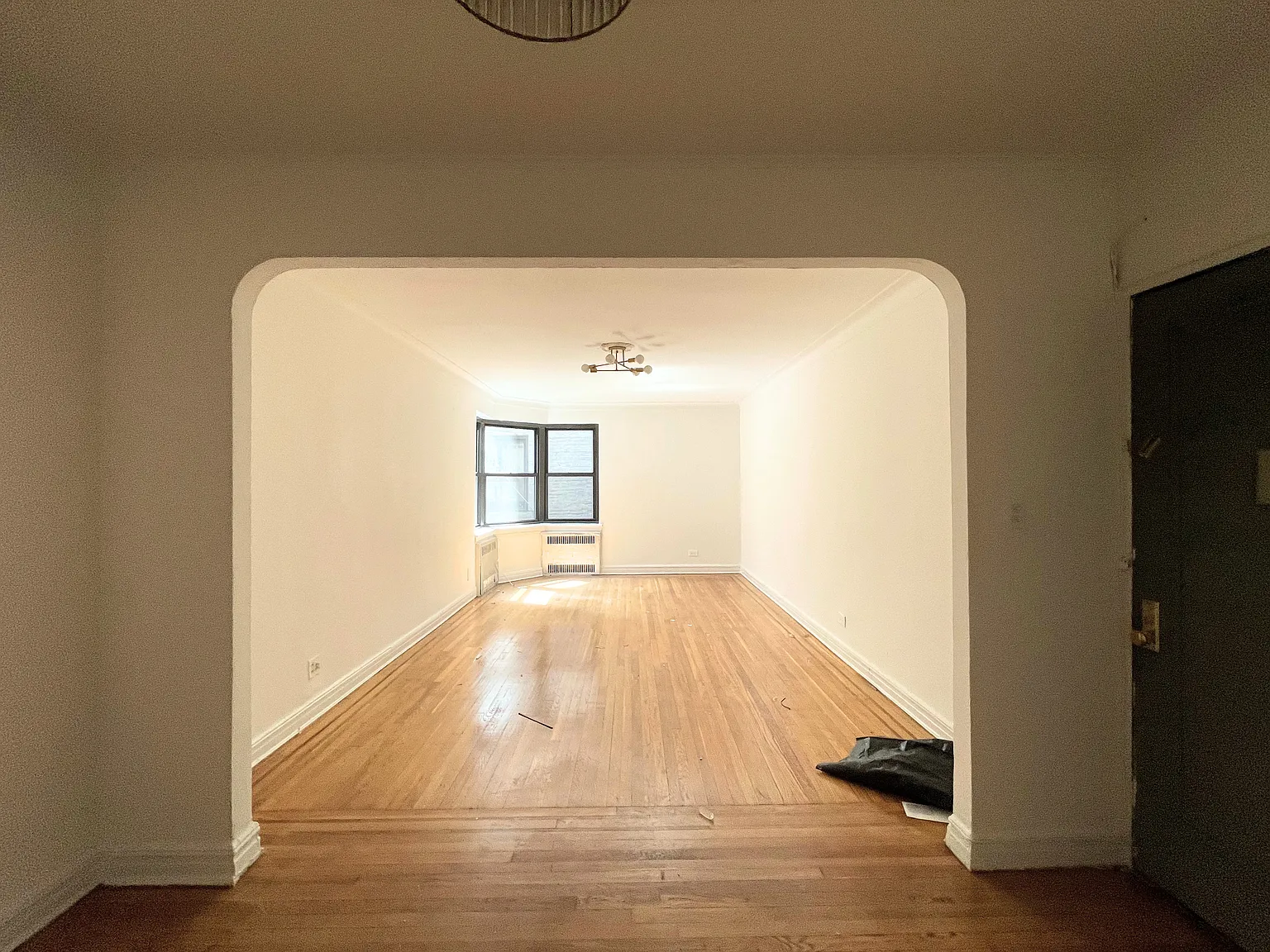 919 Park Place — Photo 2