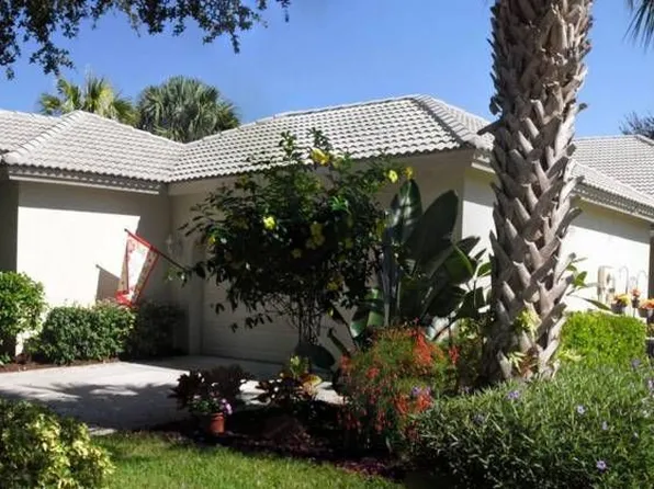 12245 Championship Cir, Fort Myers, FL 33913