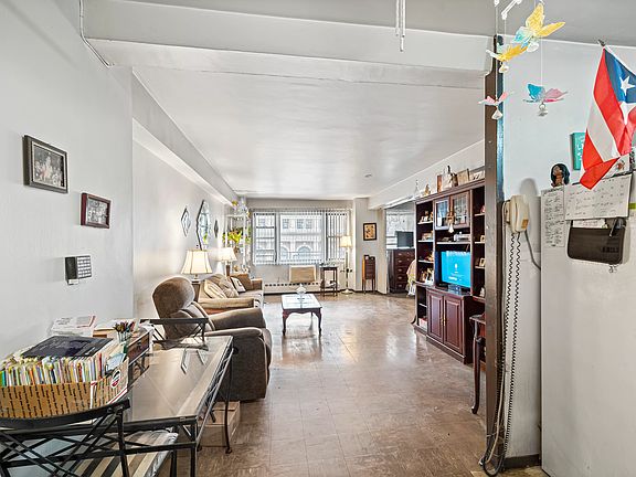 5th image of 8915 Parsons Blvd APT 5J