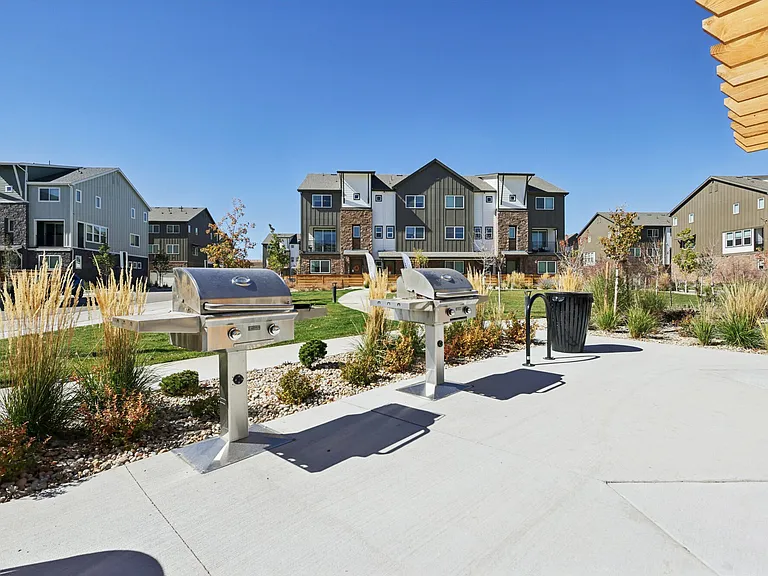 BB Living Trails Edge — Photo 23