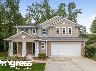 84 Autumn Creek Dr, Dallas, GA 30157