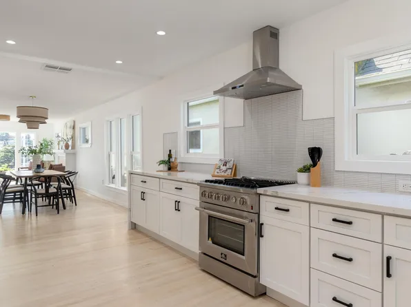 511 Kenmore Ave, Oakland, CA 94610