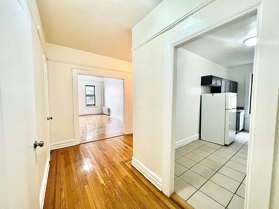 1st image of 4126 73rd St APT A11