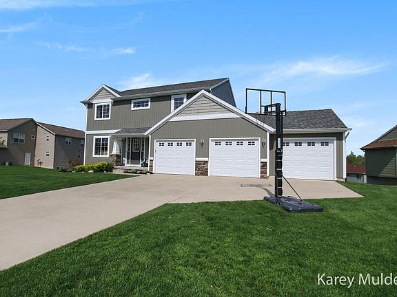 3rd image of 9547 Scotsmoor Dr SE