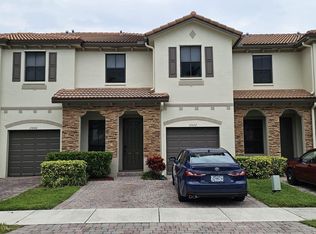 23652 SW 118th Ave, Homestead, FL 33032