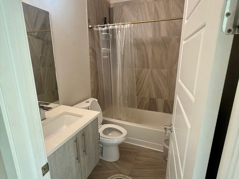 Bedroom Bathroom #2