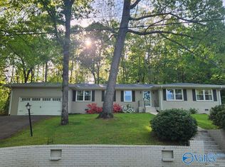 3424 Creek Cir, Guntersville, AL 35976