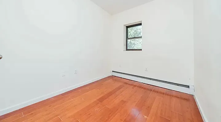 Rented by Nest Seekers International | media 12