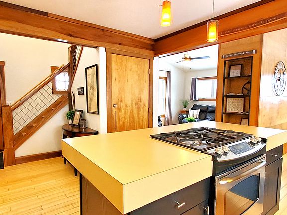 3rd image of 10431 S Leelanau Way
