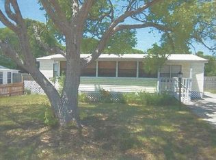 2490 Highland Acres Dr, Clearwater, FL 33761