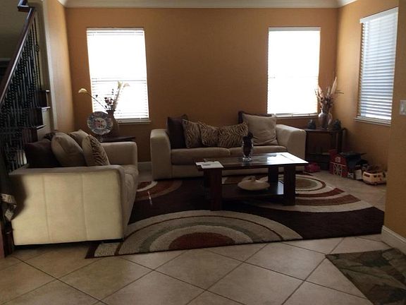 5th image of 344 Scrub Oak Dr