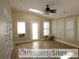 3rd image of 5335 Country Lake Ct