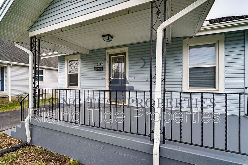 1st image of 1238 Colwick Dr