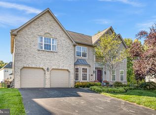 16 Magil Ct, Newark, DE 19702