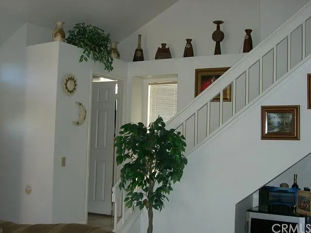 811 Fuchsia St — Photo 9