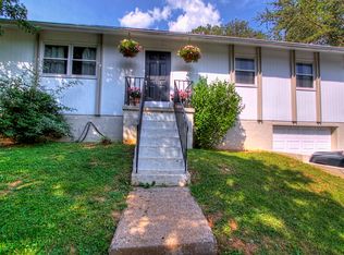 4614 Sullivan Rd, Knoxville, TN 37921
